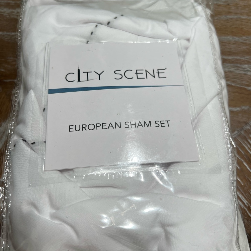 White European Sham Set - Picture 4 of 4